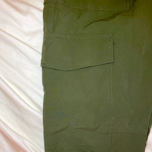 2 for $20 Nova men green pants size medium NWT - Picture 2 of 6